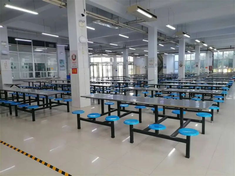 取食堂管理真经 筑校园食安防线|少林友谊学校后勤团队赴河南省实验学校郑东小学参观学习