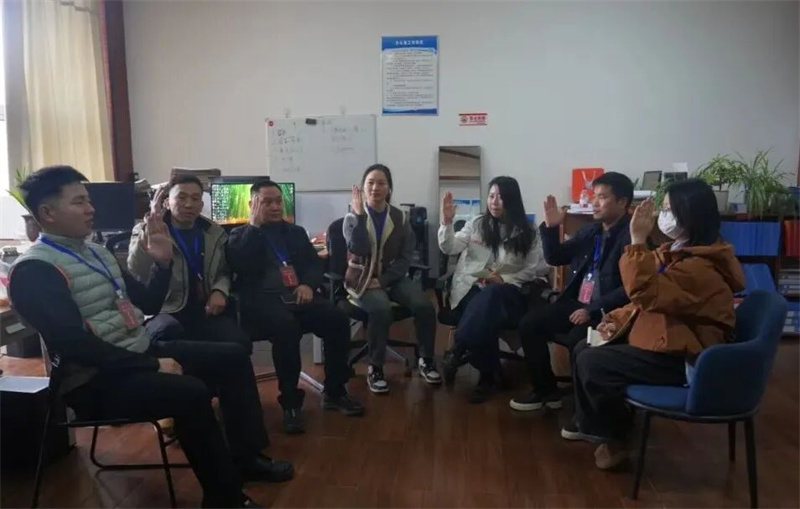 凝心聚力谋发展 砥砺奋进谱新篇|少林友谊学校第一届第二次教职工代表大会胜利召开(图11) 11.jpg