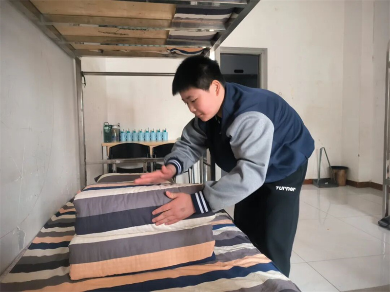 口碑为引 成长为证 | 少林友谊学校新生李星豪的成长新起点(图6) 6.jpg