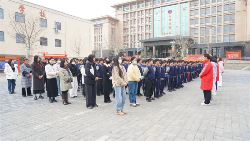 以练筑防 护航成长|少林友谊学校开展2026年春季消防安全疏散演练(图10) 10.jpg