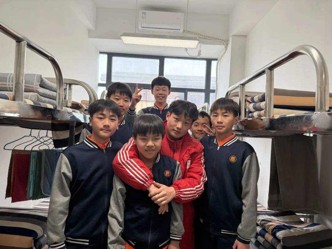 携军旅风骨 温情育少年|记少林友谊学校优秀教育工作者徐海东(图7) 7.jpg