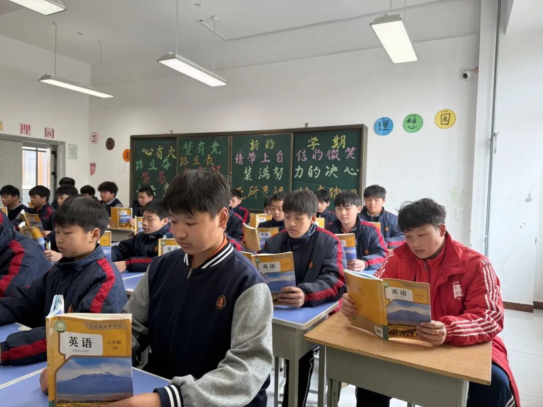 携军旅风骨 温情育少年|记少林友谊学校优秀教育工作者徐海东(图9) 9.jpg