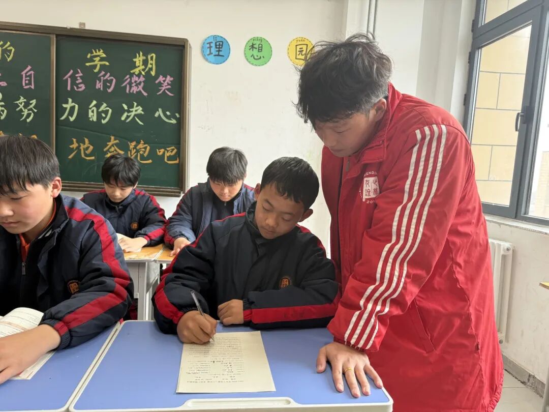 携军旅风骨 温情育少年|记少林友谊学校优秀教育工作者徐海东(图10) 10.jpg