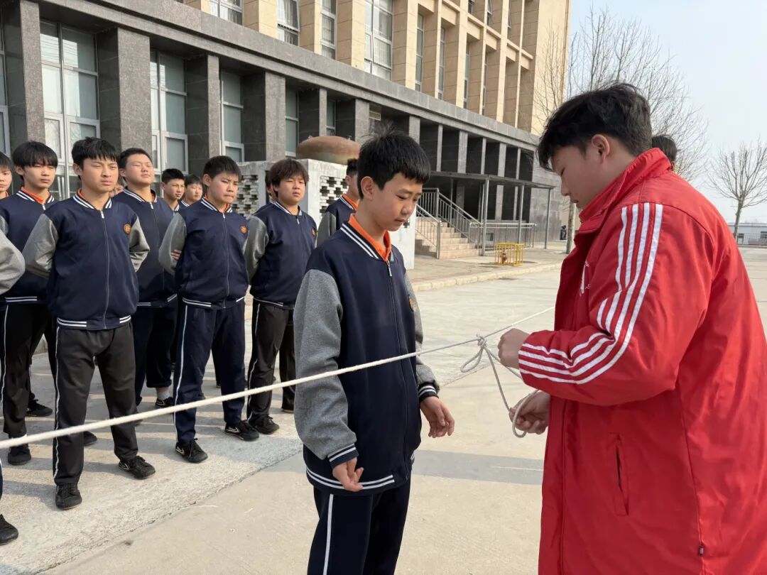 携军旅风骨 温情育少年|记少林友谊学校优秀教育工作者徐海东(图13) 13.jpg