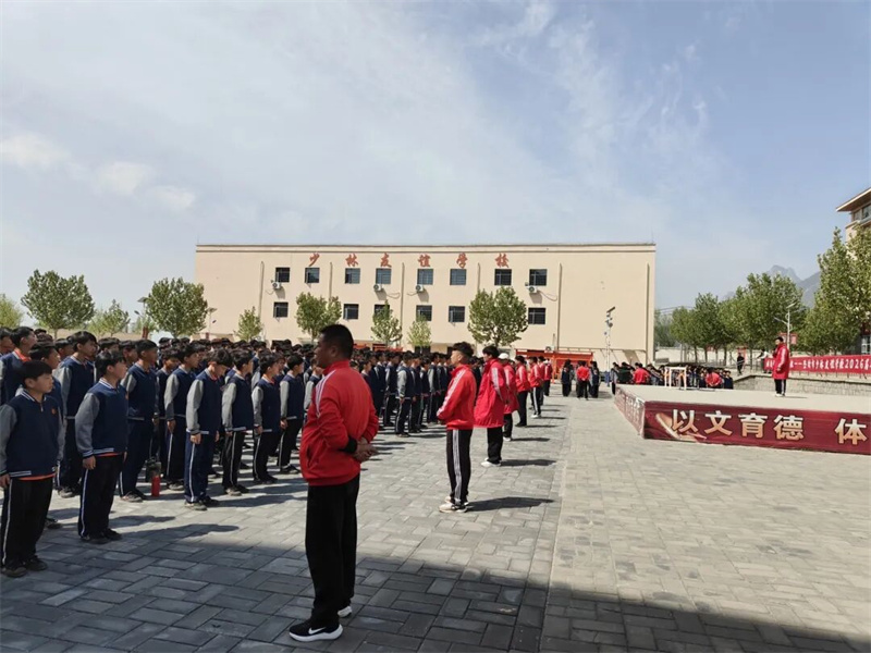 赴春日之约 沐自然清风|少林友谊学校开展春季踏青活动