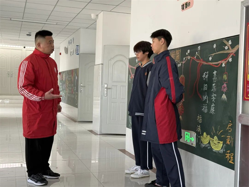 严慈相济 因材施教|少林友谊学校朱虎教练的武术教育路